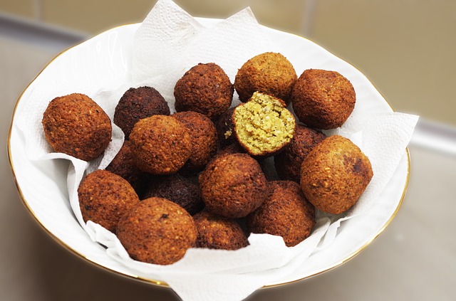 A plate full of falafel.